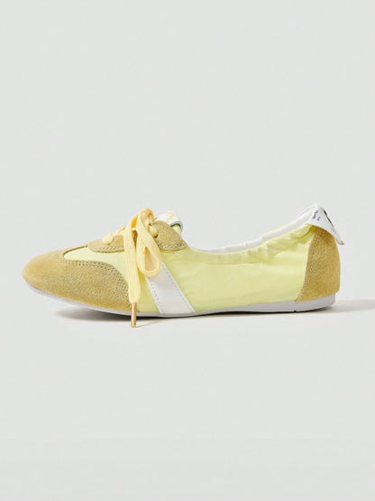 Louise Perrier Infantier sneaker pastel yellow
