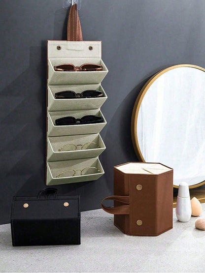 Leonardo Portable leather case for sunglasses
